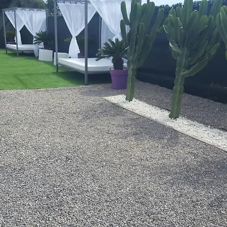 Elena Villa