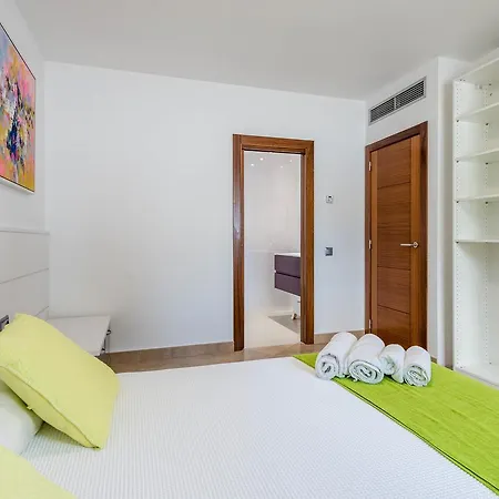 Elena Villa San José