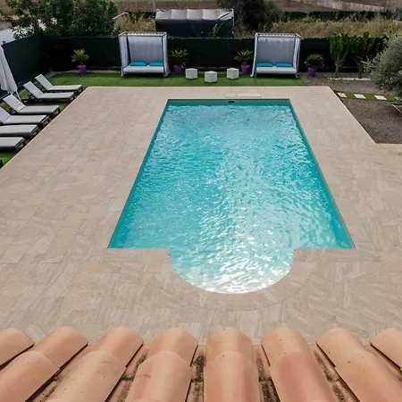 Elena Villa