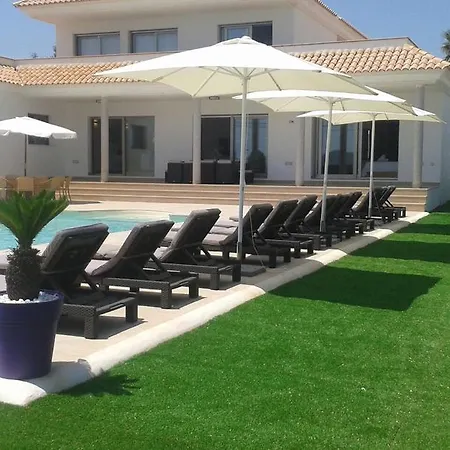 Villa Elena